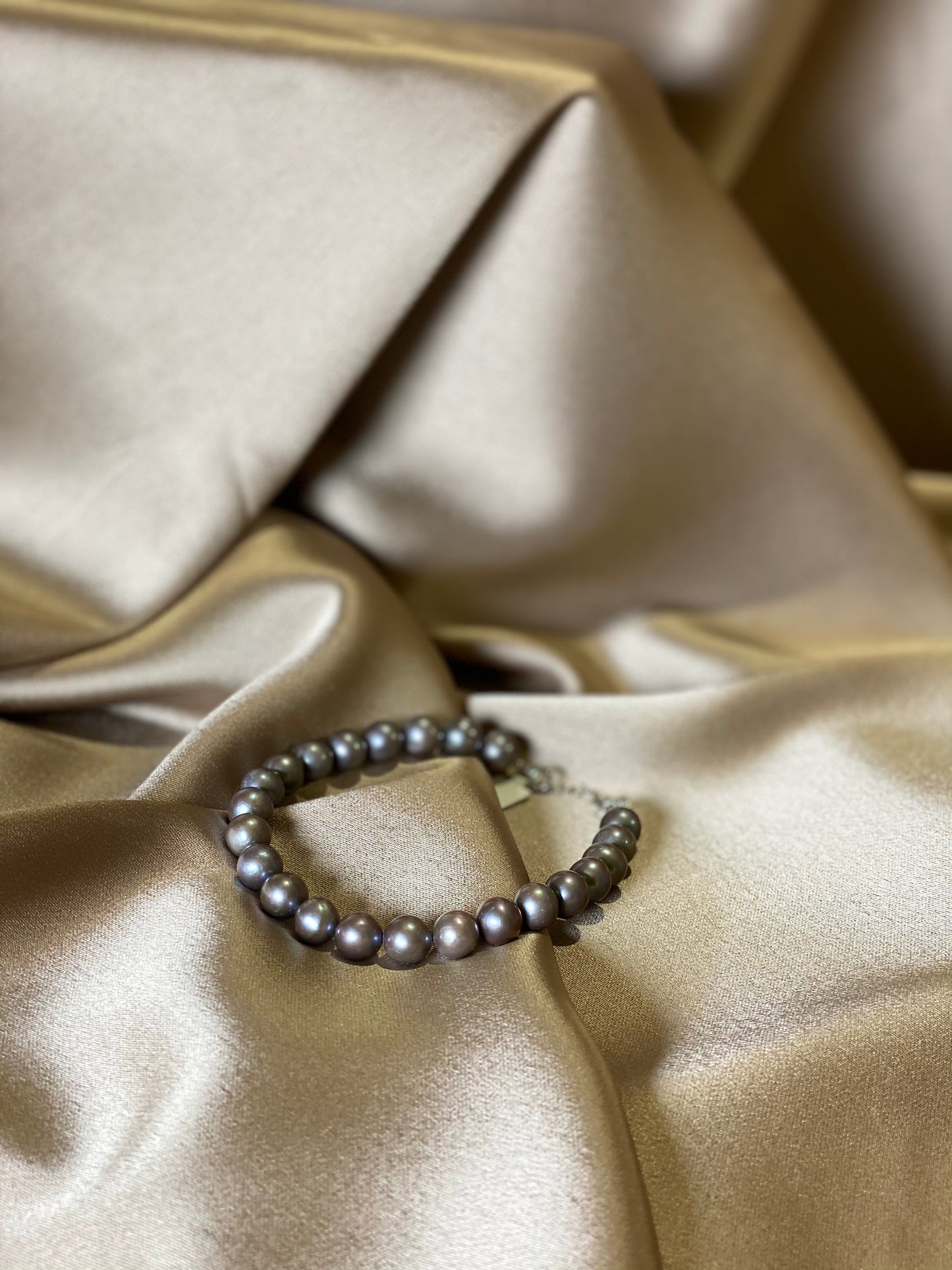 Bracelet en perles de culture grises